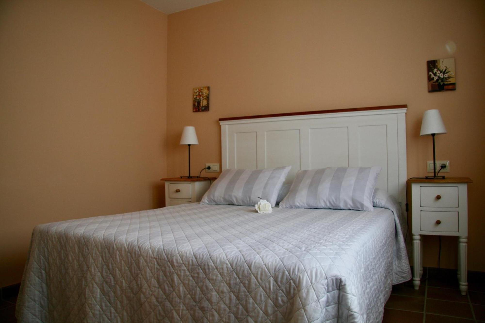 Apartamentos Rurales La Bardenilla Panes Bagian luar foto
