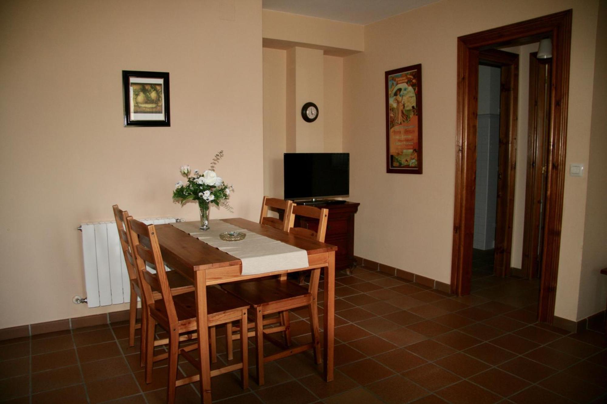 Apartamentos Rurales La Bardenilla Panes Bagian luar foto