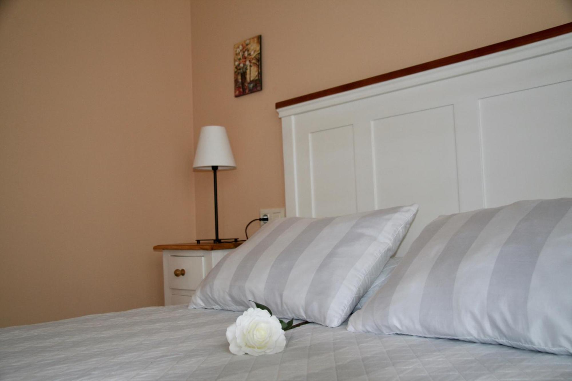 Apartamentos Rurales La Bardenilla Panes Bagian luar foto