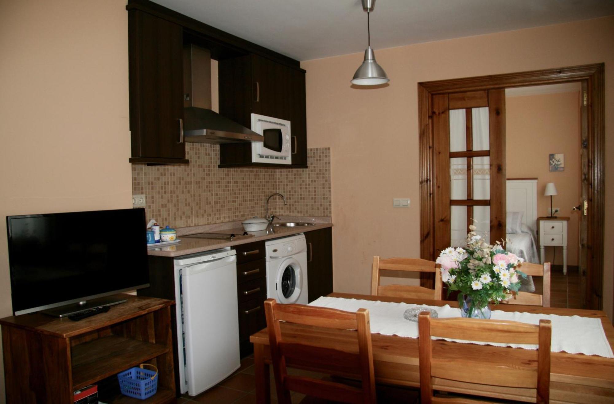 Apartamentos Rurales La Bardenilla Panes Bagian luar foto