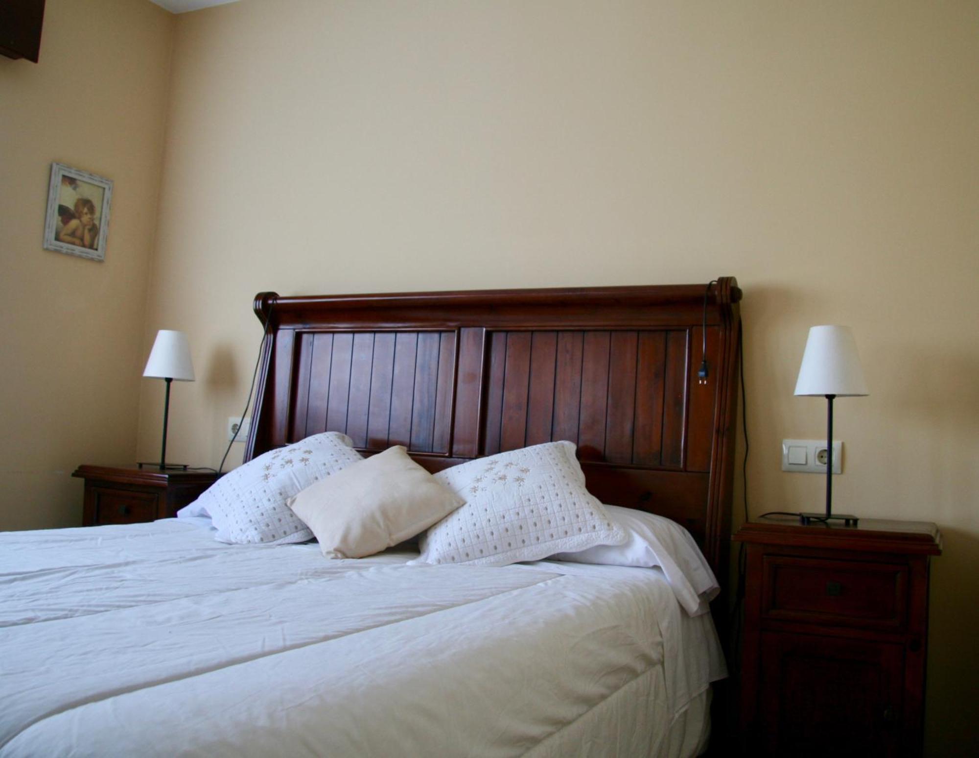 Apartamentos Rurales La Bardenilla Panes Bagian luar foto