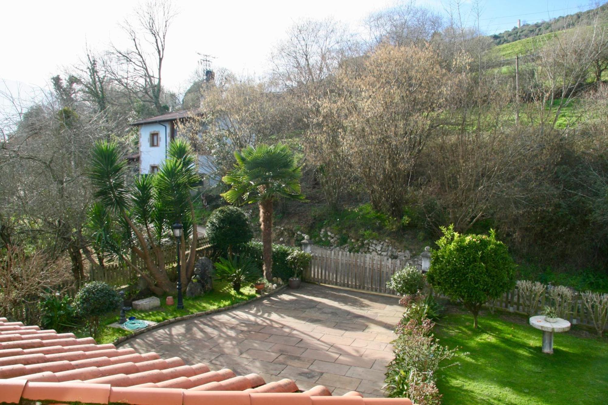 Apartamentos Rurales La Bardenilla Panes Bagian luar foto