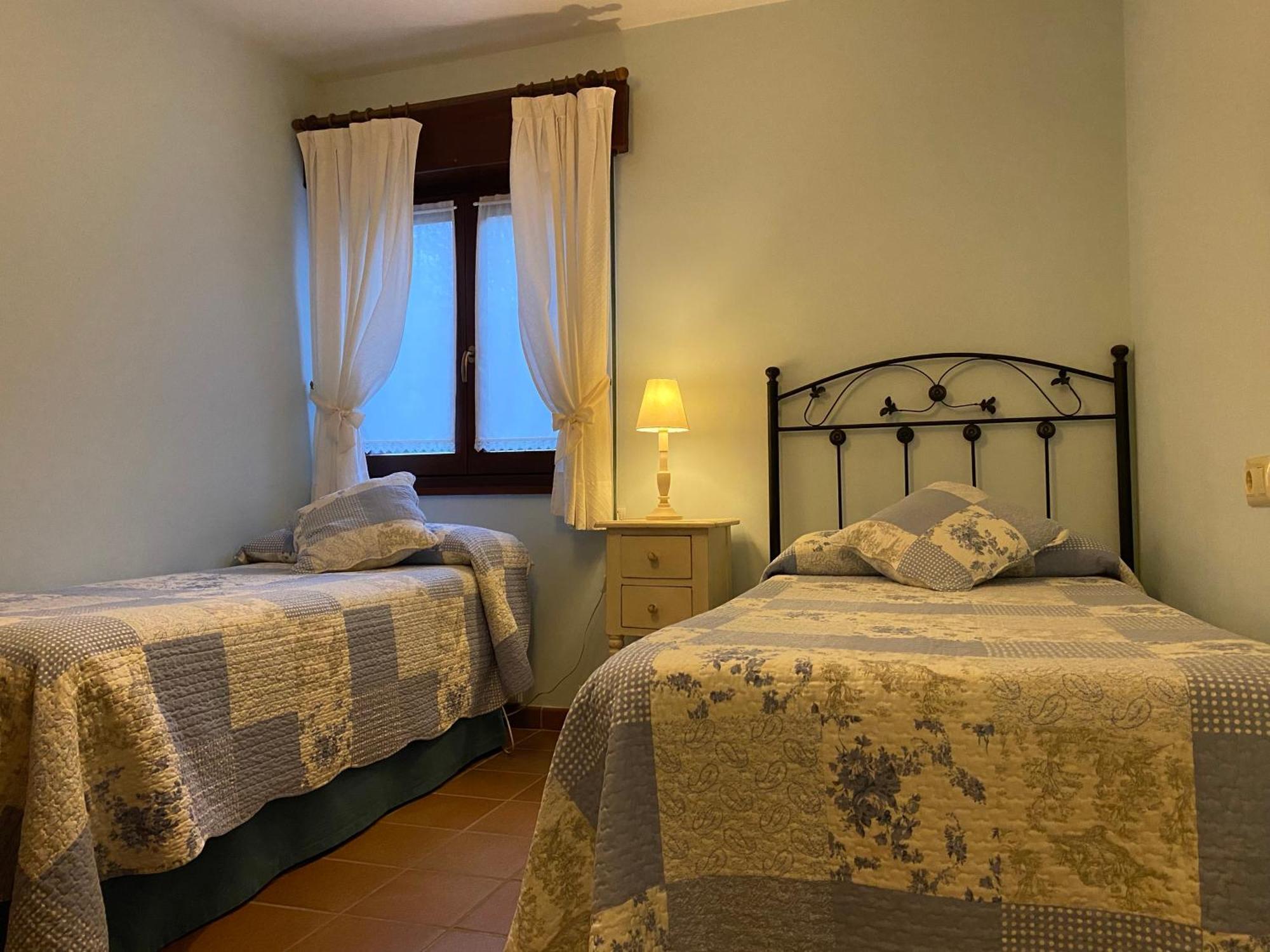 Apartamentos Rurales La Bardenilla Panes Bagian luar foto
